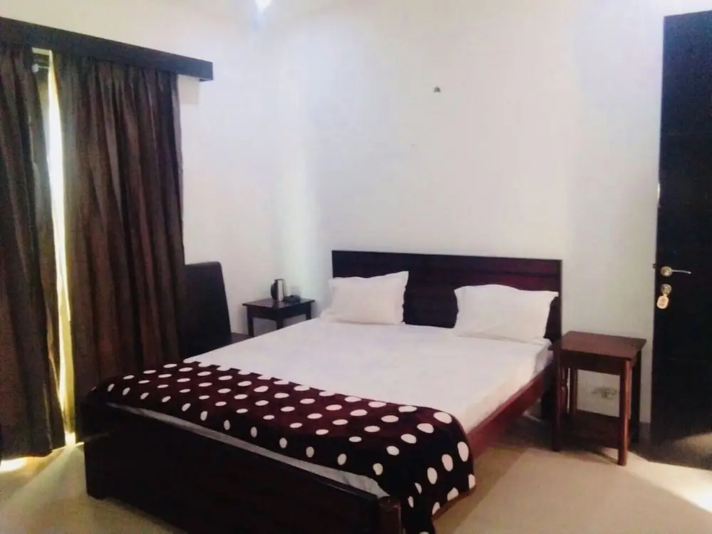 Kingfisher Aravali Resort