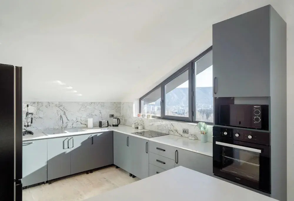 Niabi 3Bdr Mansard(No Front Desk Contact The 5 Days In Advance)