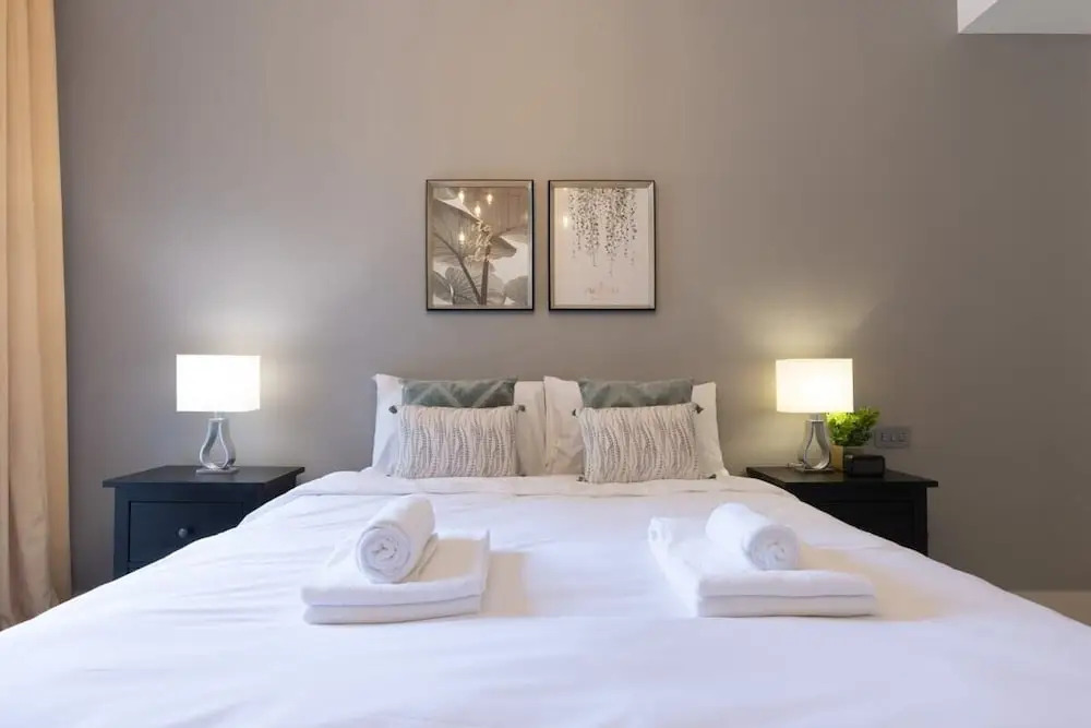 Serene Apartment in Dubai Old Town
