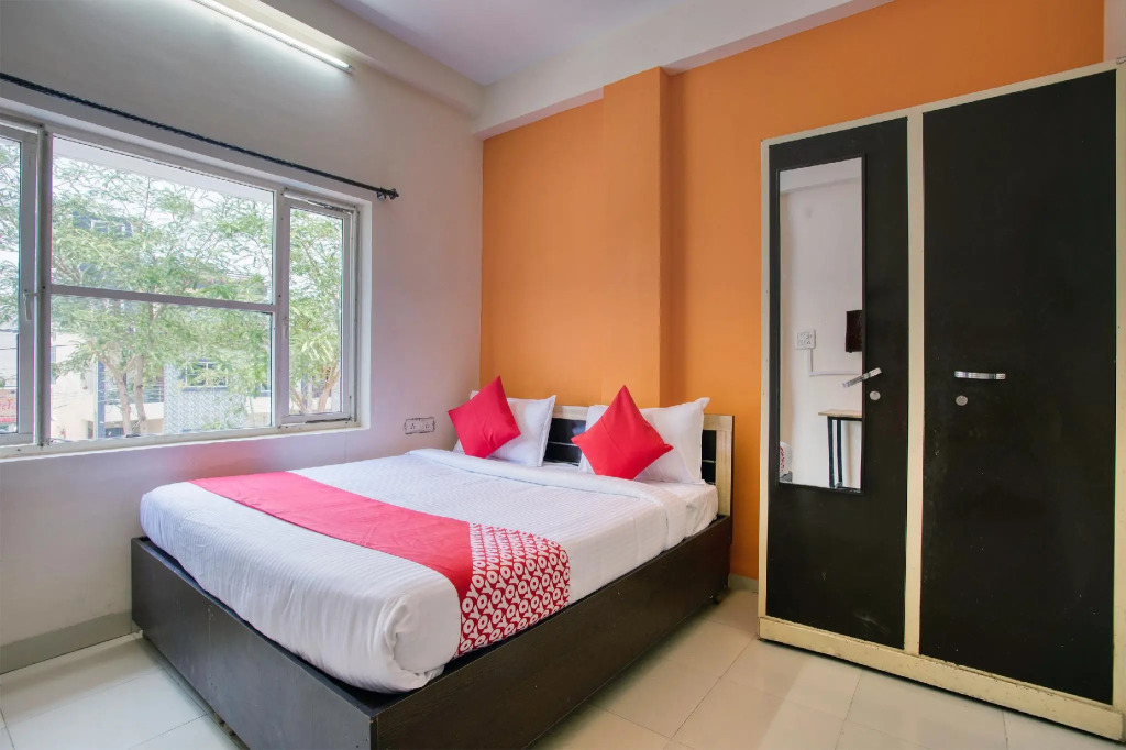 Rudraksh Palace by OYO Rooms