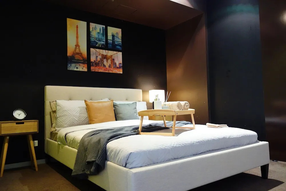 QV2 Apartment