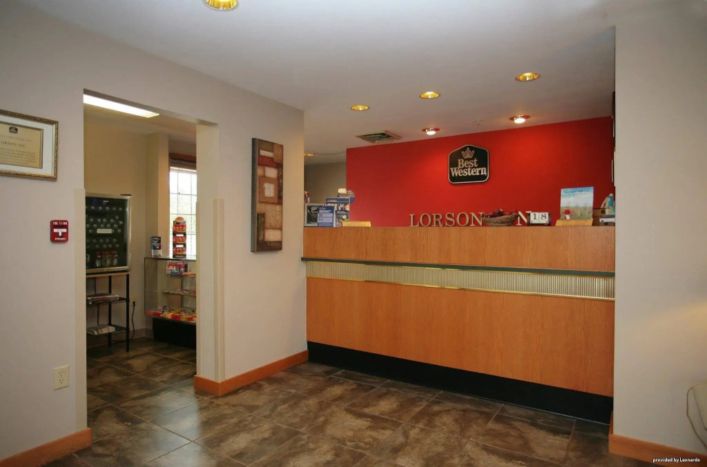 Best Western Flora Inn