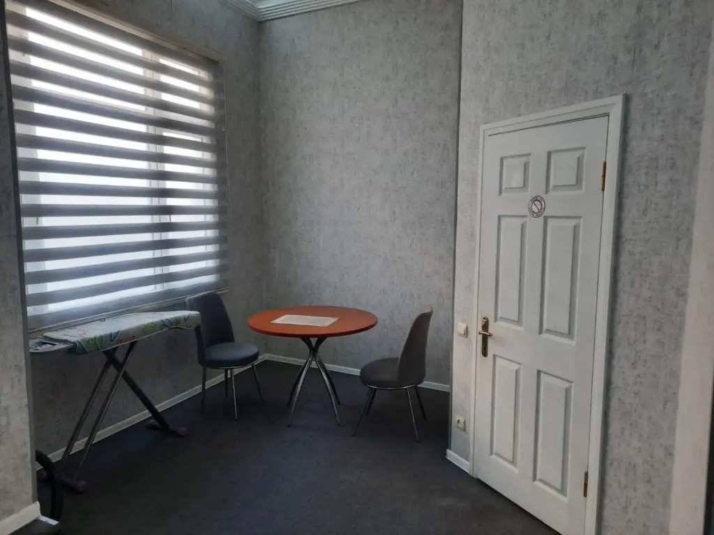 Apartament on Nizami street 6 rooms