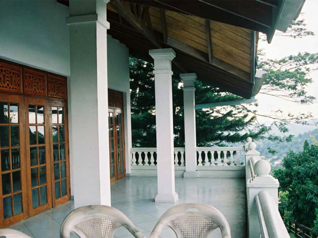 Alcam Holiday Home