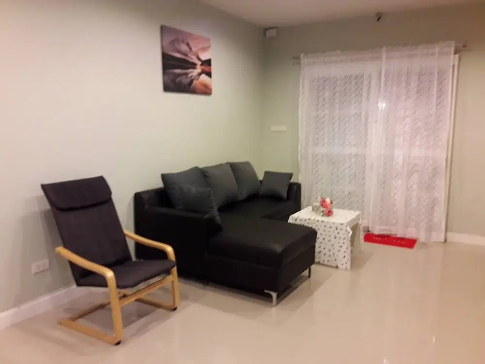 2 Storey Townhome for Daily, Weekly or Monthly Rental