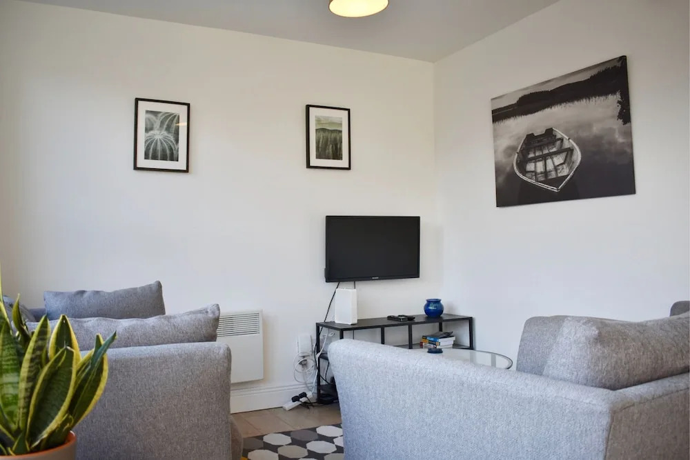 Spacious 2 Bedroom Apartment in Central Dublin