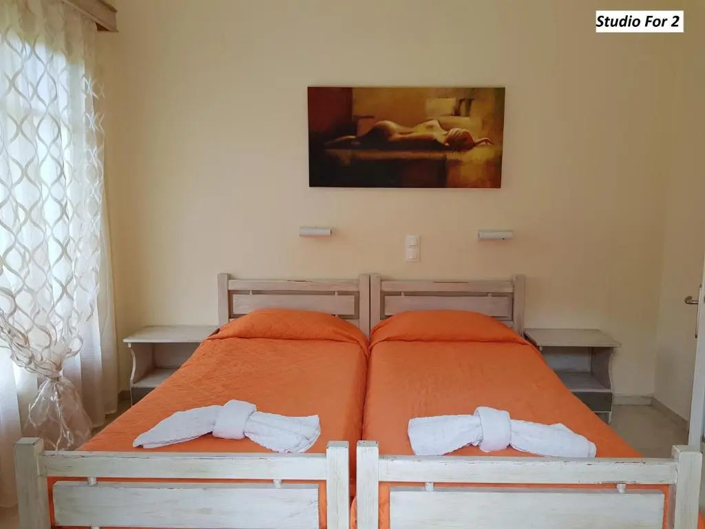 Varvara Studios & Apartments II