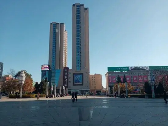 Zhuanghe Youjia Apartment