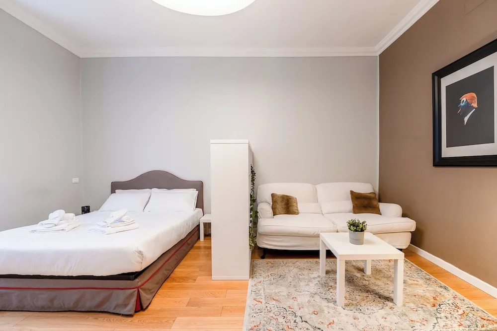 Bramante Luxury Apartments by InnStay