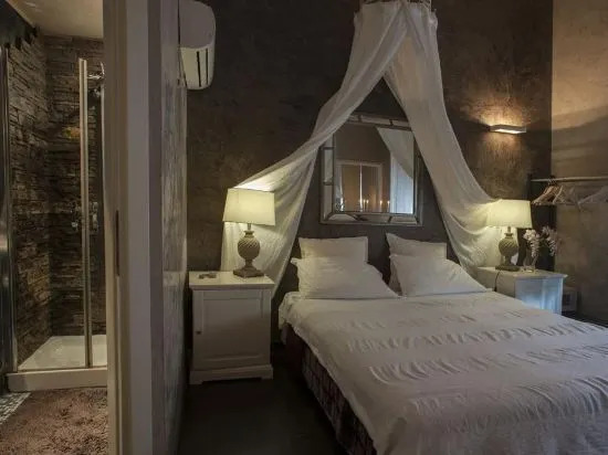 Les Chambres de Amelie B&B
