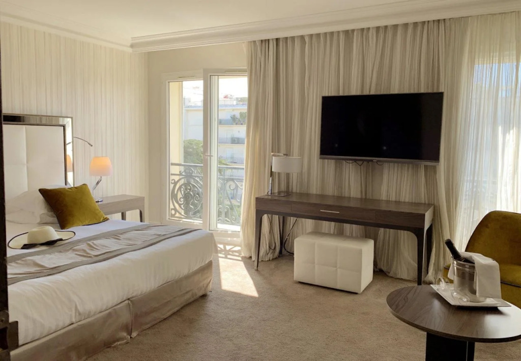 Hôtel Le Canberra