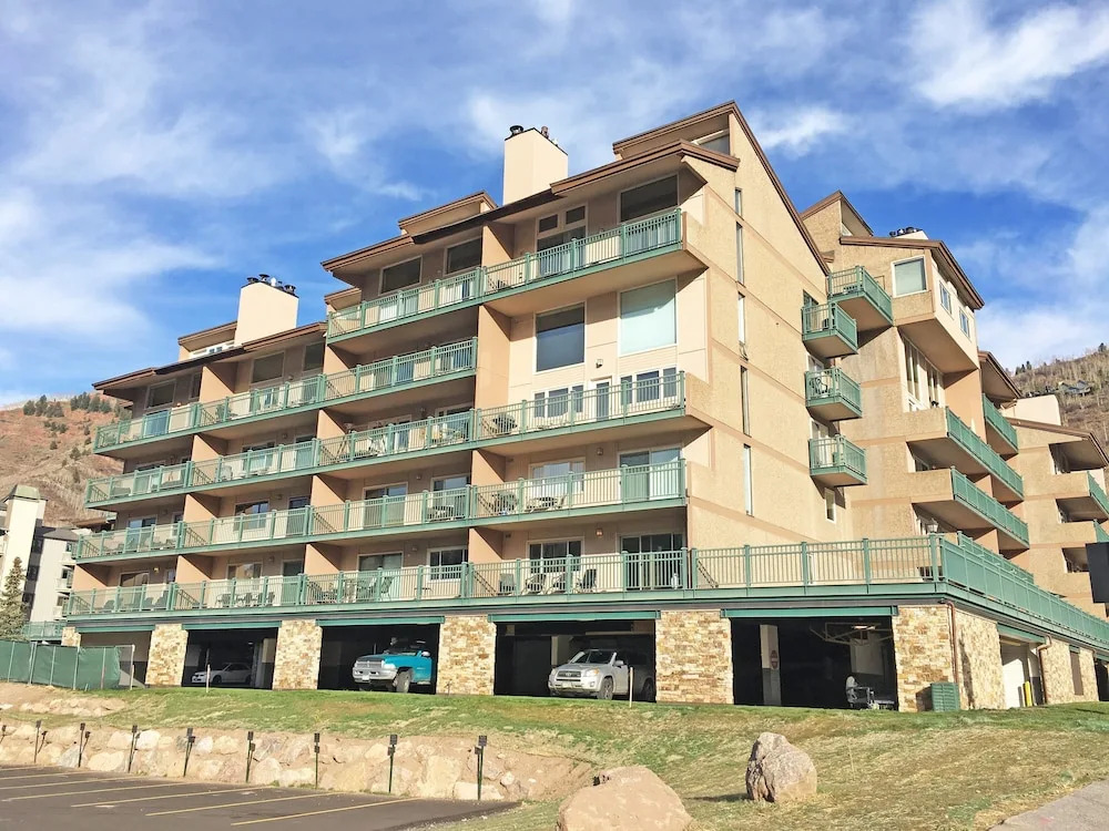 Vail  W/ Pool & Hot Tubs 1 Bedroom Condo