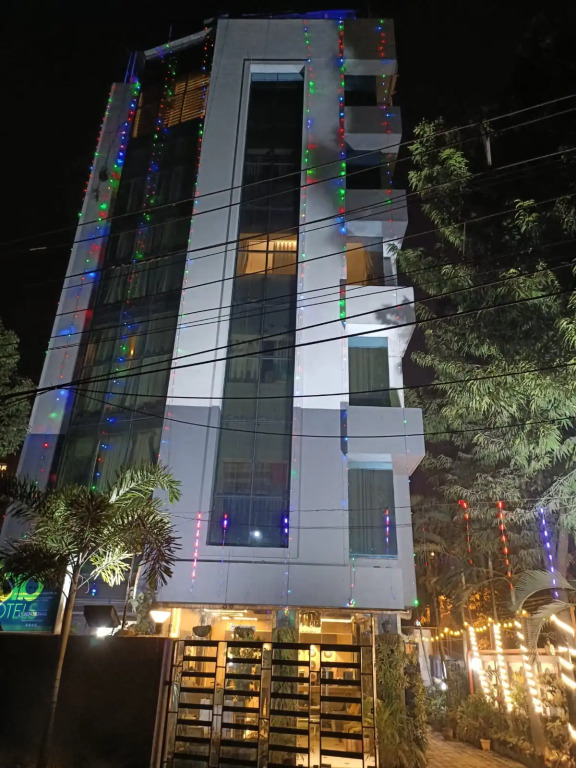Hotel Mayfair Tower