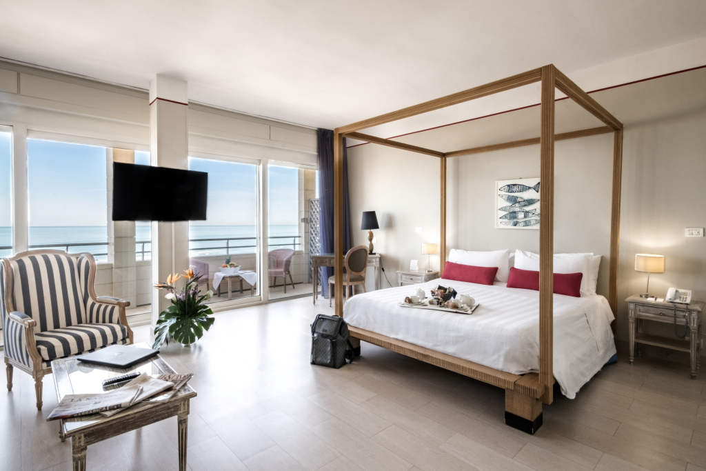 Hotel Sina Astor