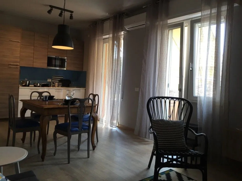 Smiling in Desenzano Lake View DesenzanoLoft Official Partner Homes & Villas by Marriott Bonvoy