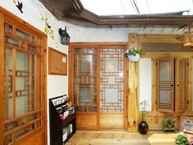 Goldfish Inn Seoul