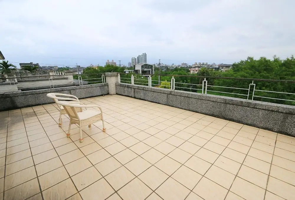 700 Yilan B&B
