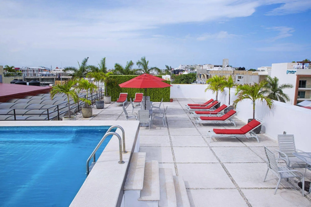 Hotel Los Itzaes by 5th av
