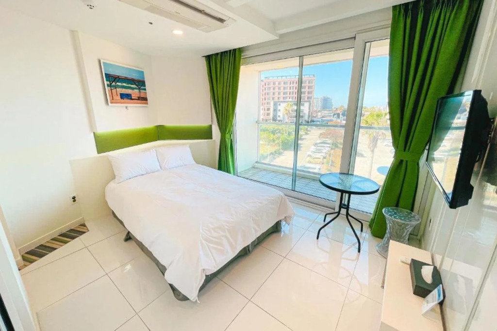 Hamdeok Beach Stay Jeju