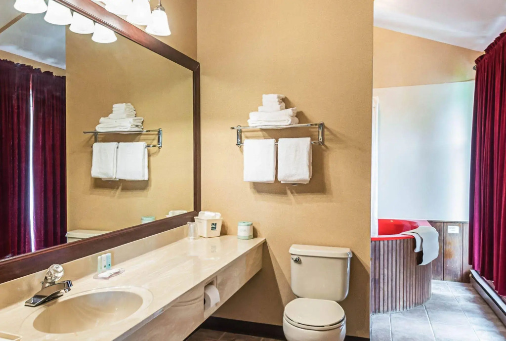 Quality Inn & Suites Frostburg-Cumberland