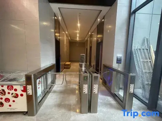 Yunqi Mercure Hotel