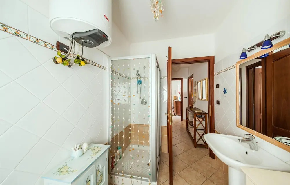 Awesome Apartment in Alghero With 2 Bedrooms