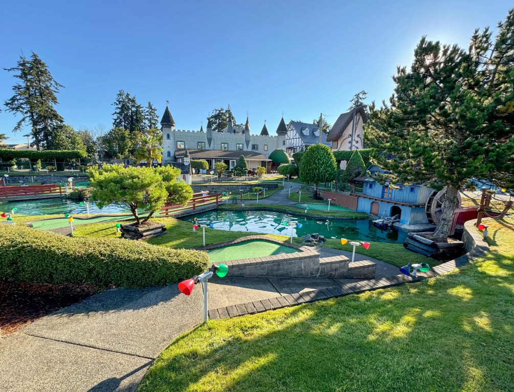 Coast Parksville Hotel
