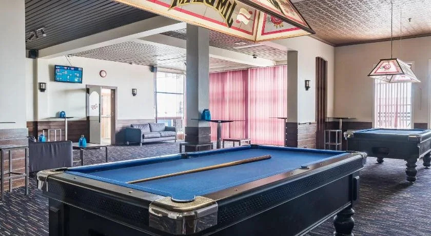 Somerset Hotel