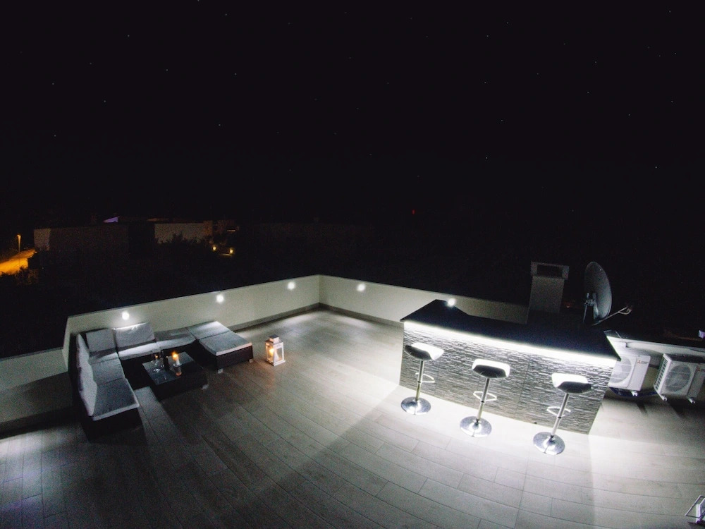 Exotic Villa in Novigrad With Private Swimming Pool