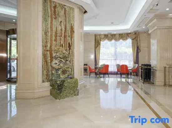 Vienna Hotel