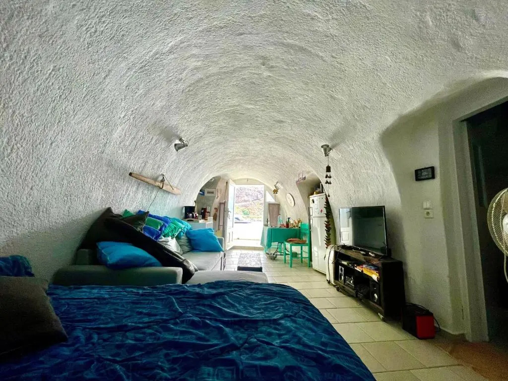Studio in Old Port of Fira, Sea View, Santorini