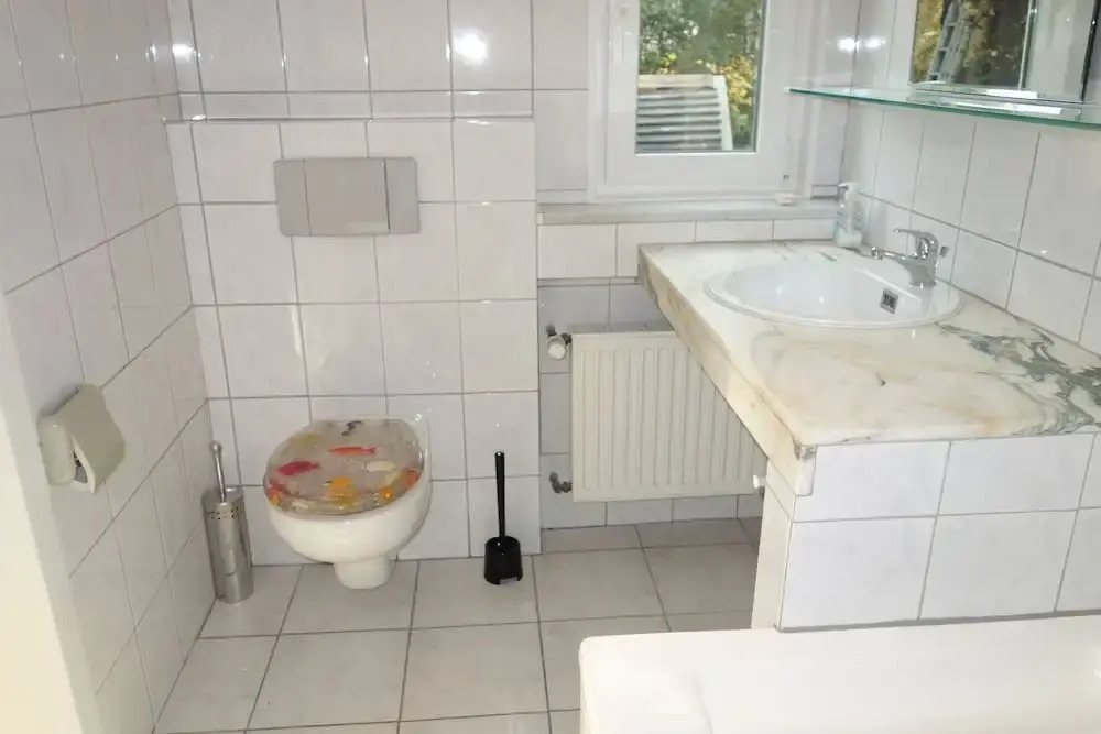 Tolstov-Hotels Large 3 Room Apartment with Garden