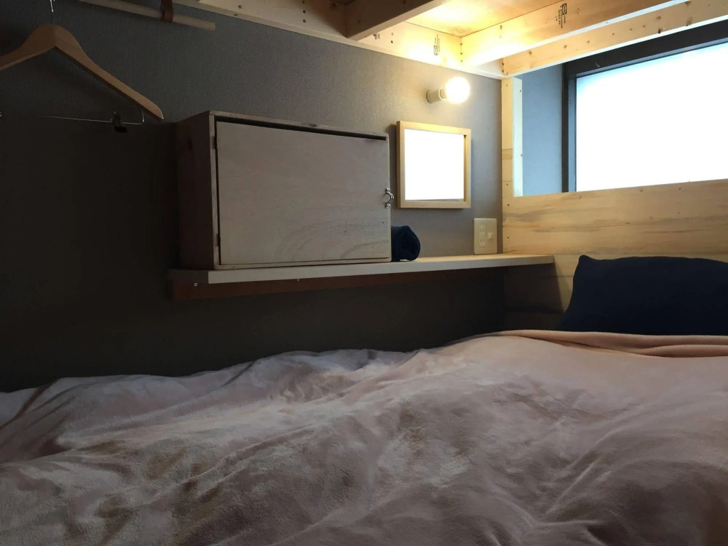 Mezamashi Sandwich - Hostel
