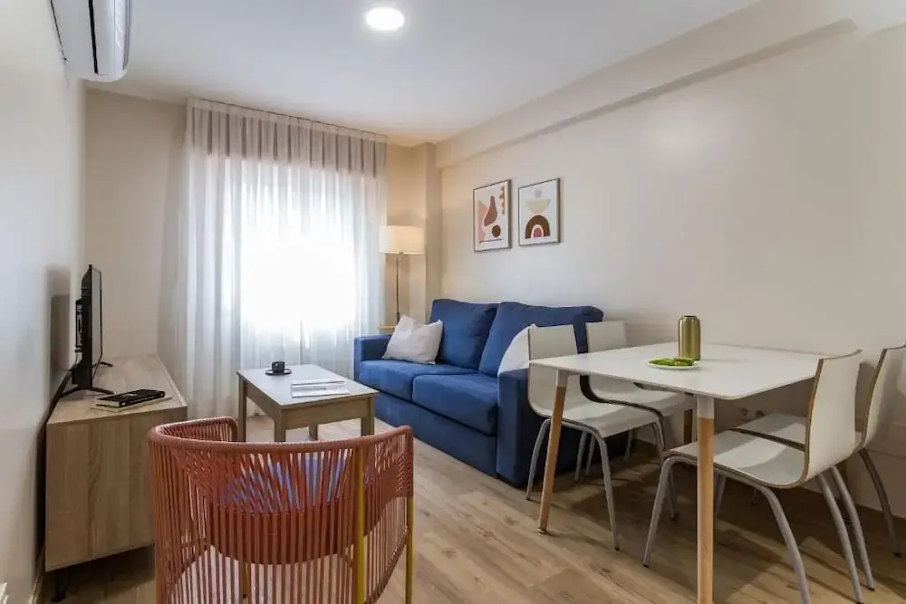 Vigo Bay Apartments by Olala Homes