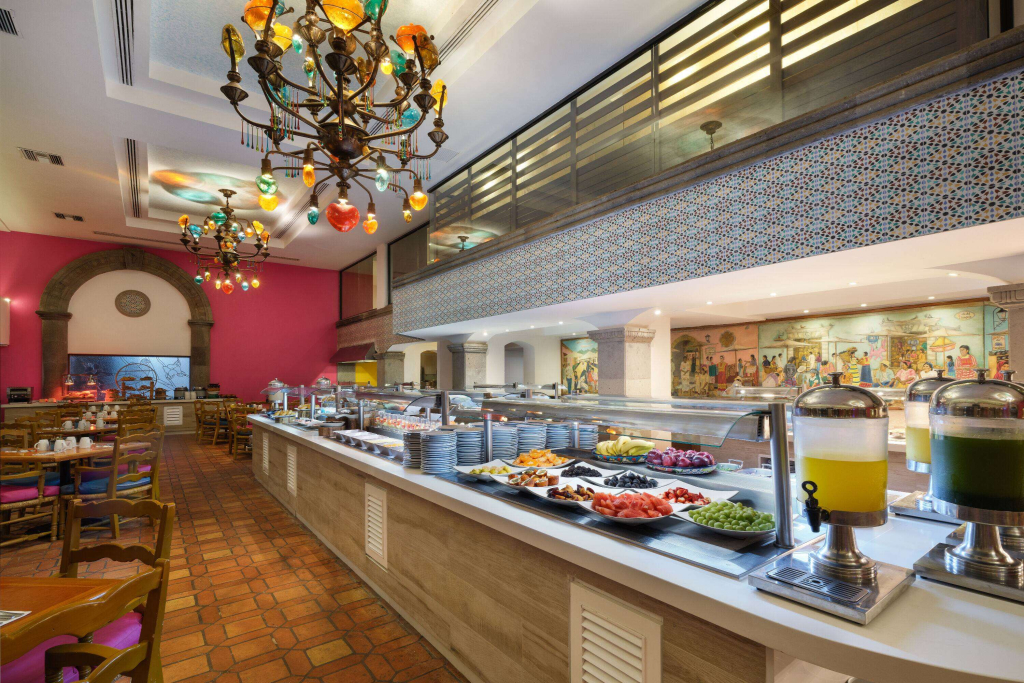 Wyndham Grand Cancun All Inclusive Resort & Villas