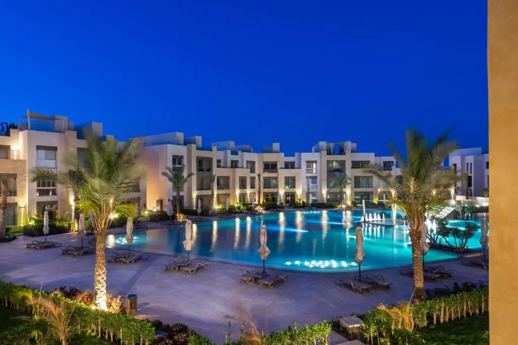 Balanced & Bright 2 BDR Mangroovy Free Pool & Beach Access