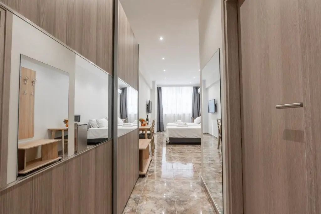 Luxury Harbour Studios
