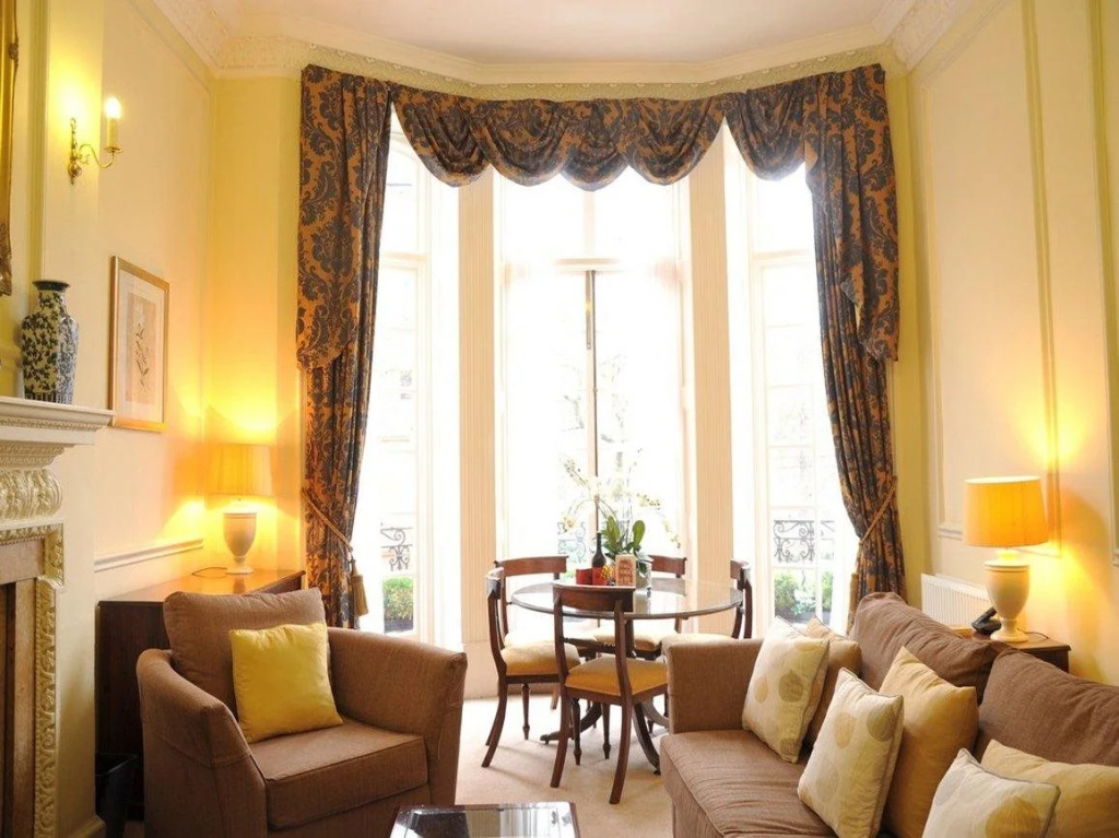 Kensington Court By Capital