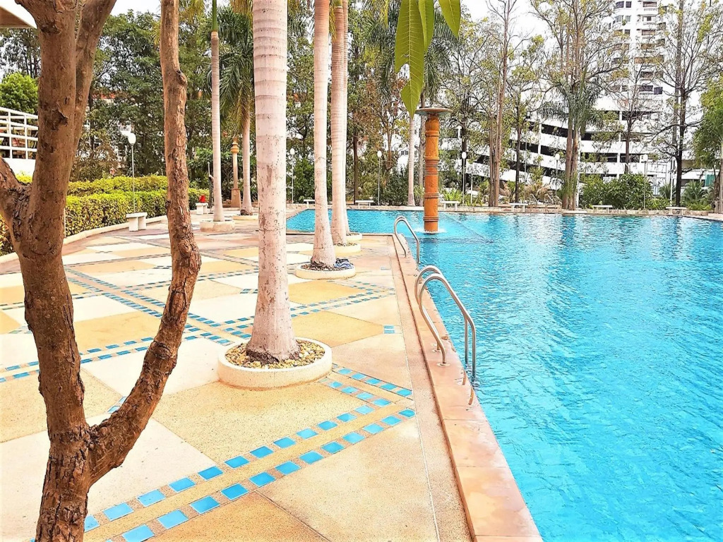 1 Bedroom Apartment at View Talay 5
