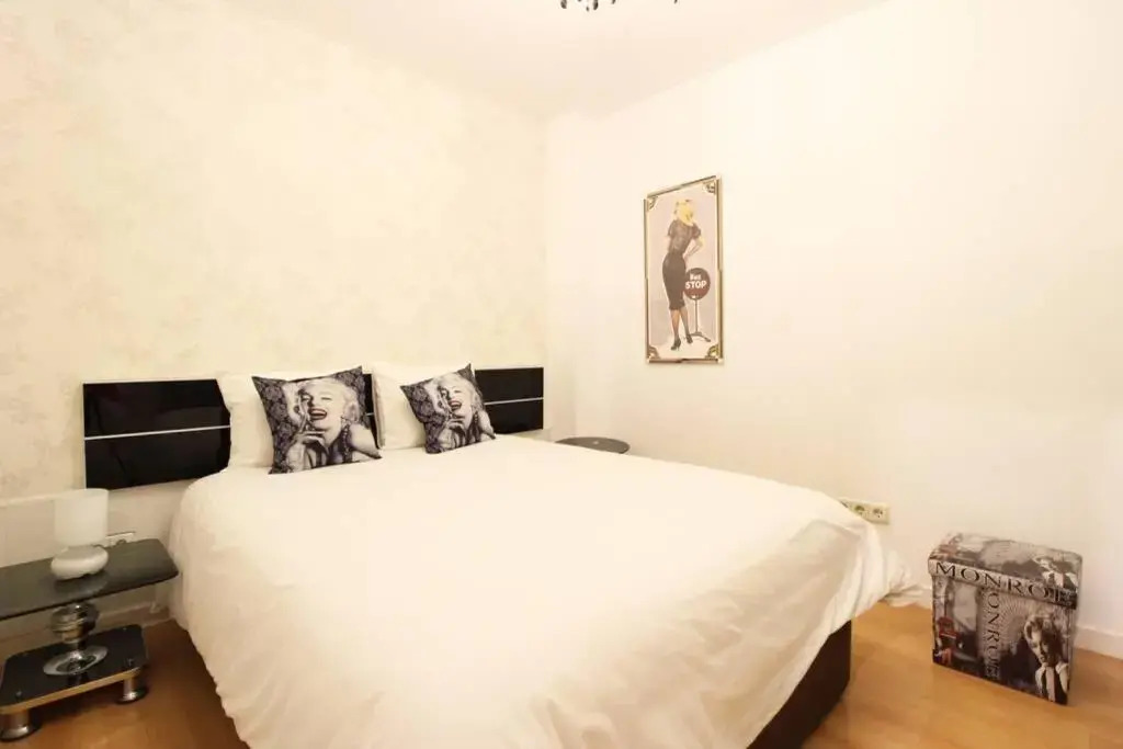 Céntrico Apartamento Estilo Pop-Art by Batuecas