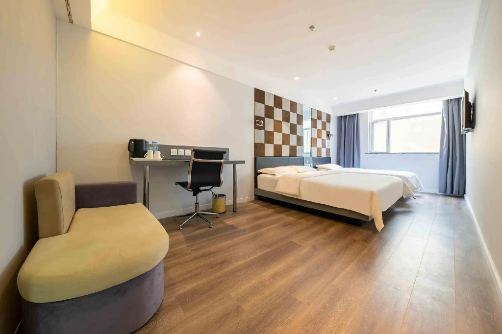 Hanting Hotel Shanghai Jiuting Metro Station