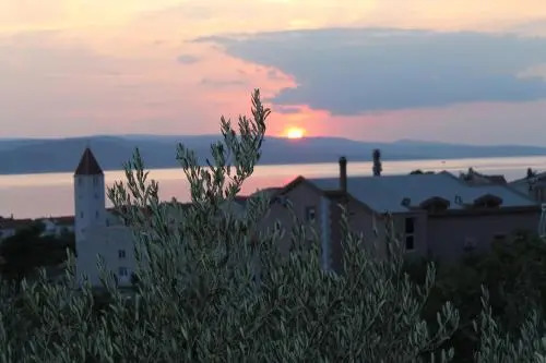 Apartments Anini Dvori