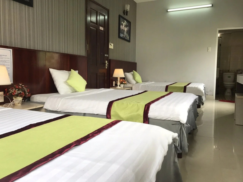 Quynh Anh Hotel