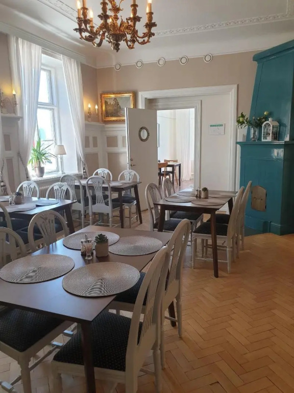 Hamnhotellet Kronan