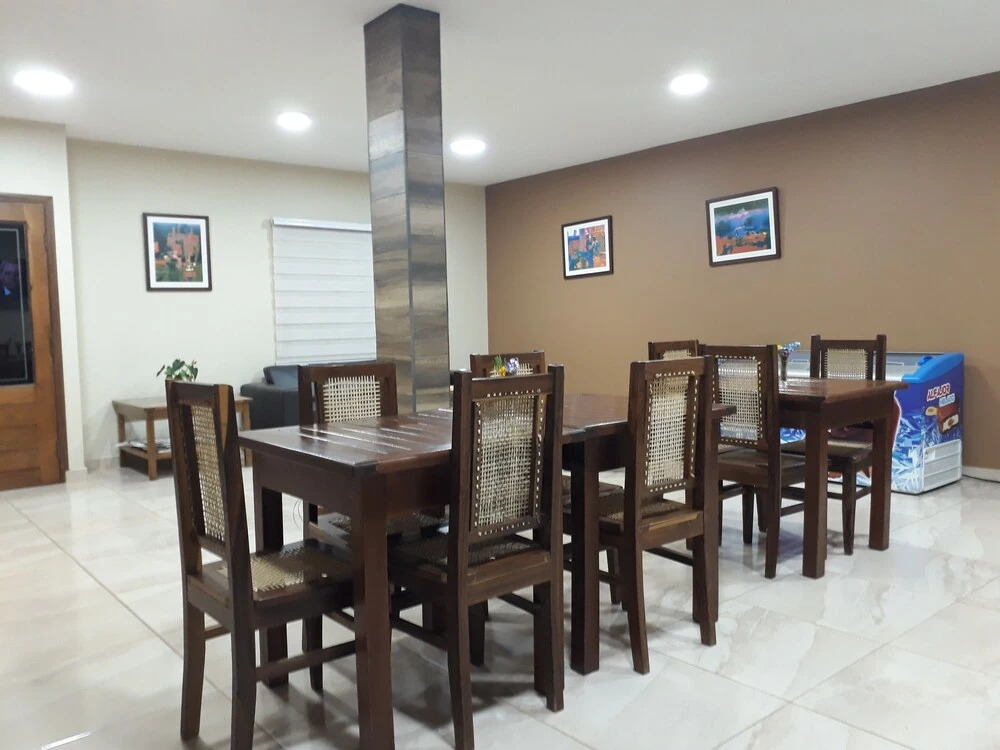 El Suto Aparthotel