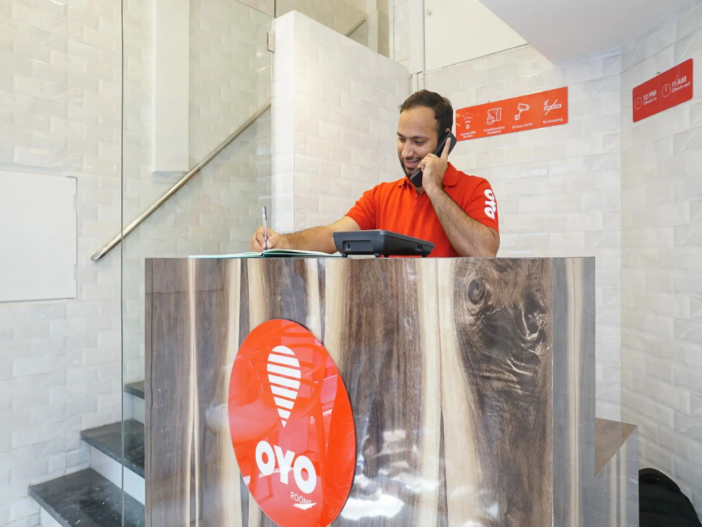 OYO 18995 Hotel Airport Annex