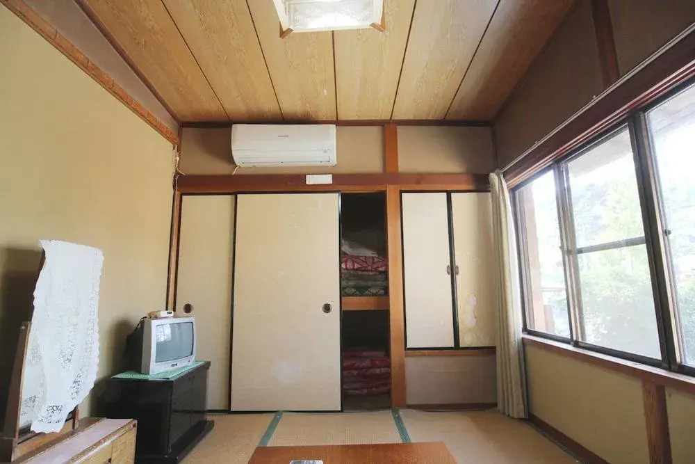 Antique room with Onsen in Atami