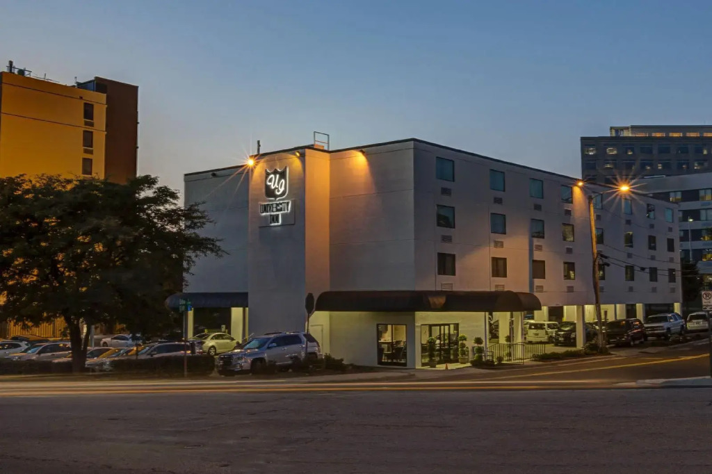 University Inn Durham next to Duke University Medical Center