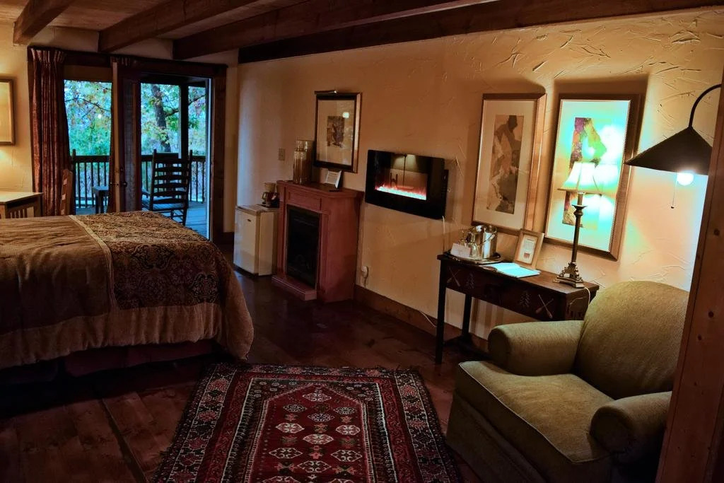 The Overlook Inn Bed and Breakfast