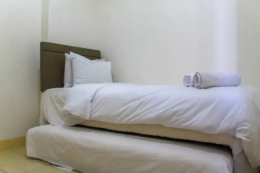 Modern 2BR Apartment Puri Park View for 4 Pax By Travelio